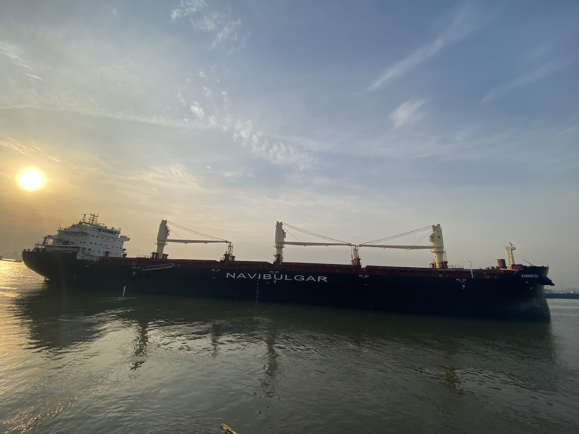 MV KAMENITZA set sail smoothly